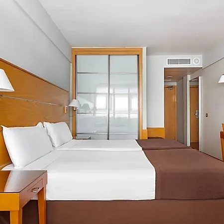 Готель Exe Palmas 4*